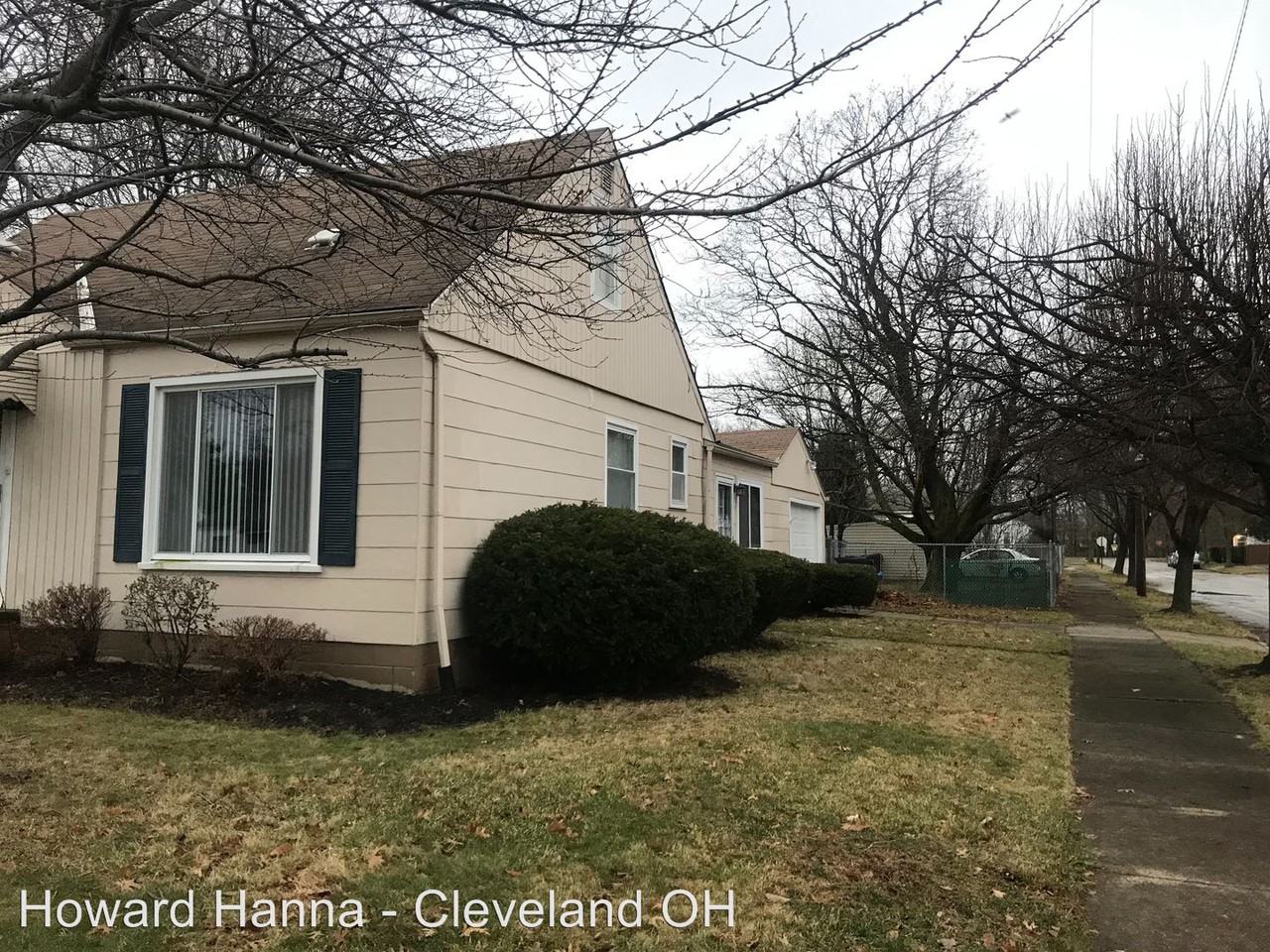 4341 W 189th Street - Photo 2 of 15