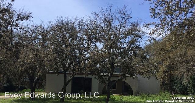 15525 Oak Grove Dr - Photo 2 of 19