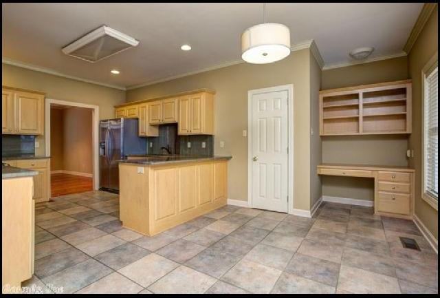 9 Village Grove Rd - Photo 2 of 7