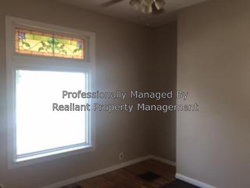 932 Thorton Street - Photo 2 of 15