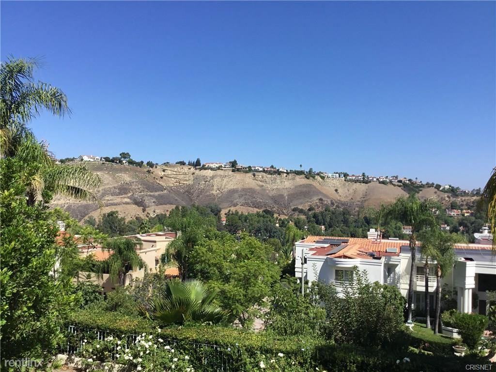 24907 Marbella Ct - Photo 2 of 10