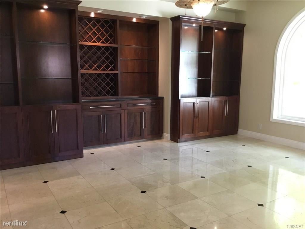 24907 Marbella Ct - Photo 3 of 10