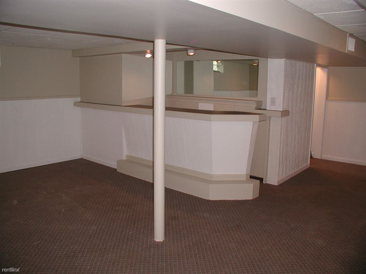 10020 Seltzer St - Photo 3 of 6