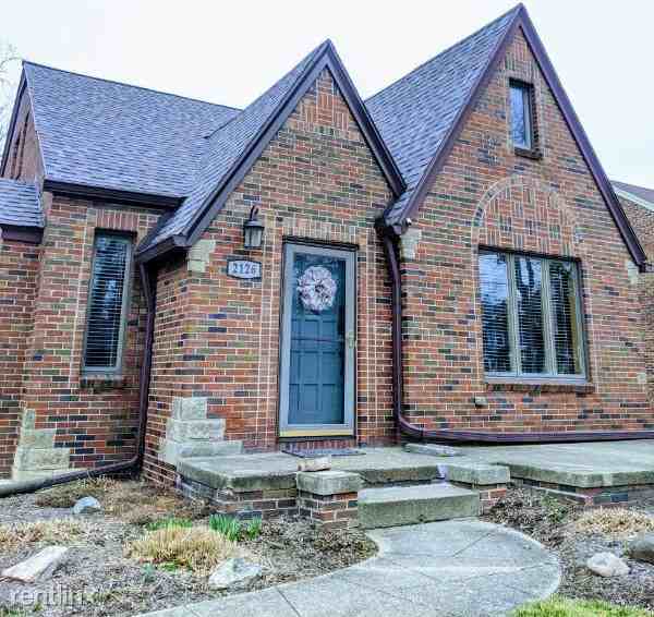 2126 Sherwood Ave. - Photo 2 of 12