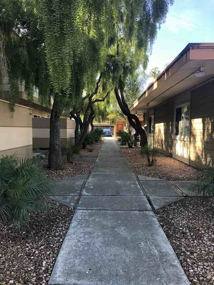 642 Caliente Drive - Photo 2 of 16