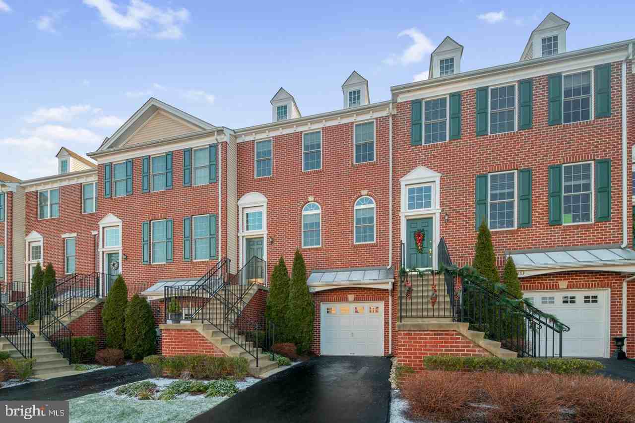 3157 E Brighton St - Photo 2 of 38