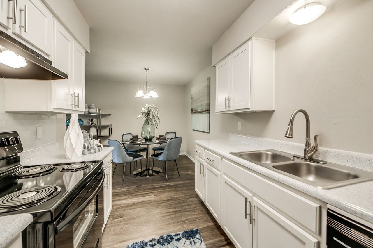 Grand Riviera Apartments 2877 W Walnut Hill Ln, Irving, TX 75038 Zumper