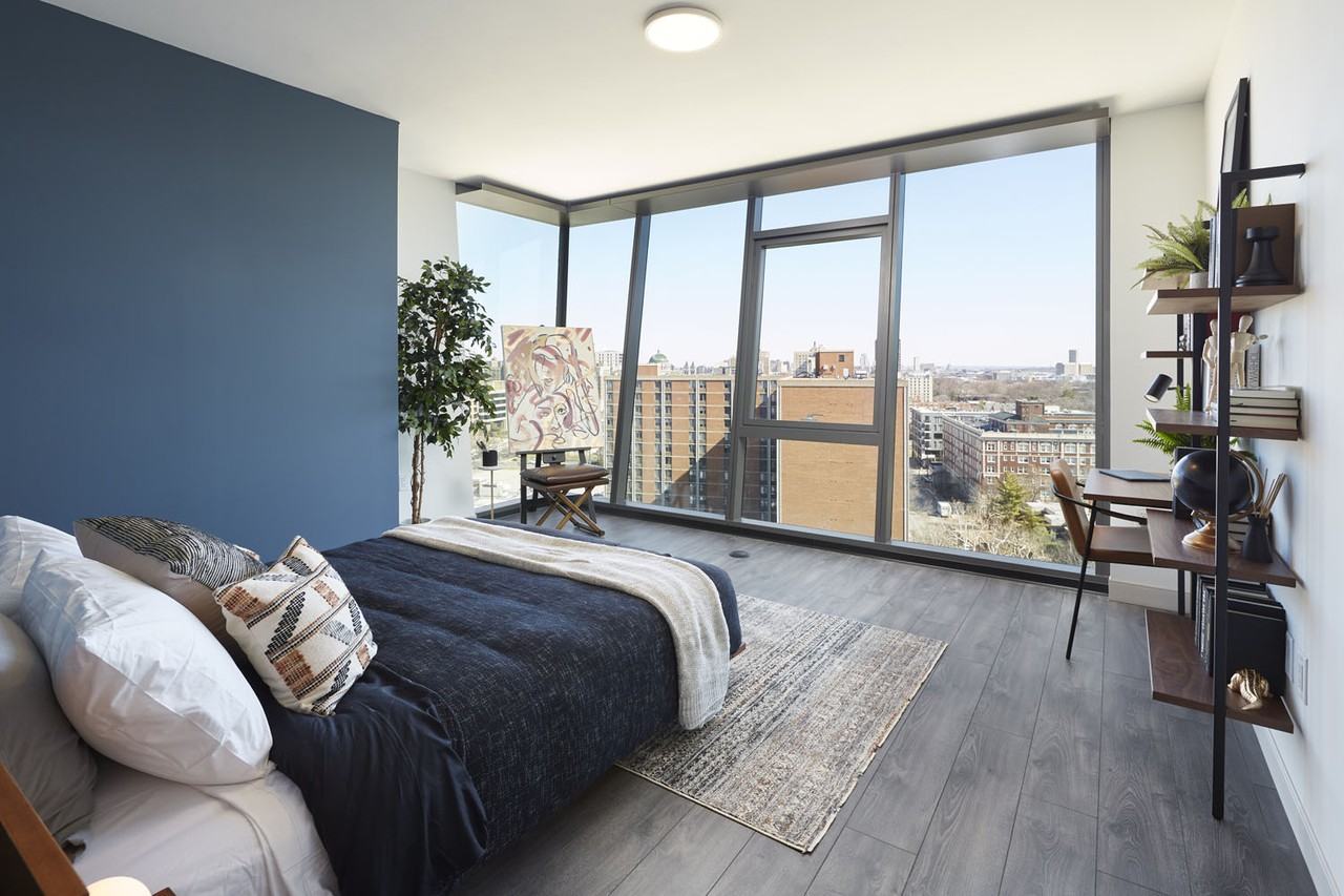 One Hundred Above the Park - Photo 3 of 50