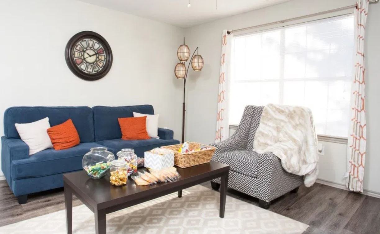 Samford Square Apartments 202 W Longleaf Dr, Auburn, AL 36832 Zumper