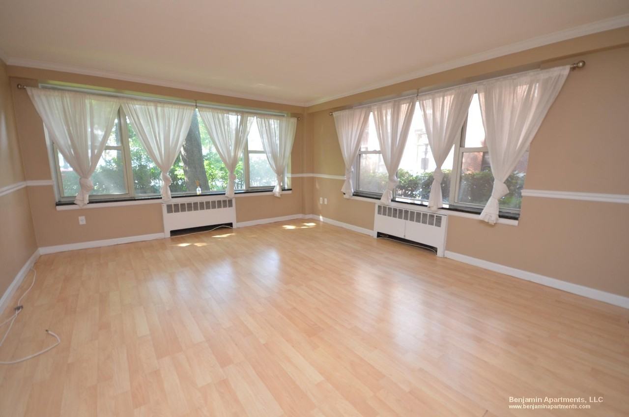 145 Pinckney Street #135