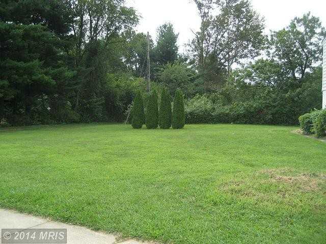 400 Gwynnwest Rd - Photo 3 of 3