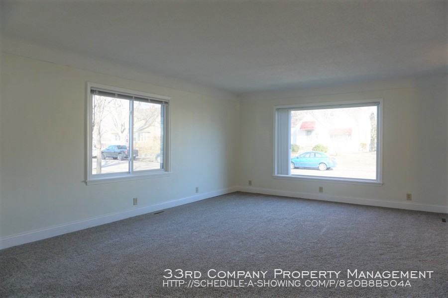 416 3rd Avenue South - Photo 3 of 21