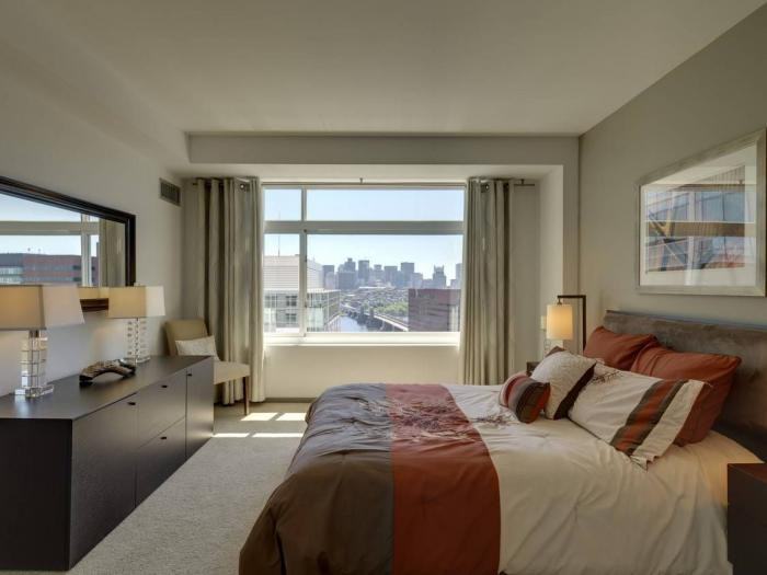 345 Third St - Photo 2 of 14