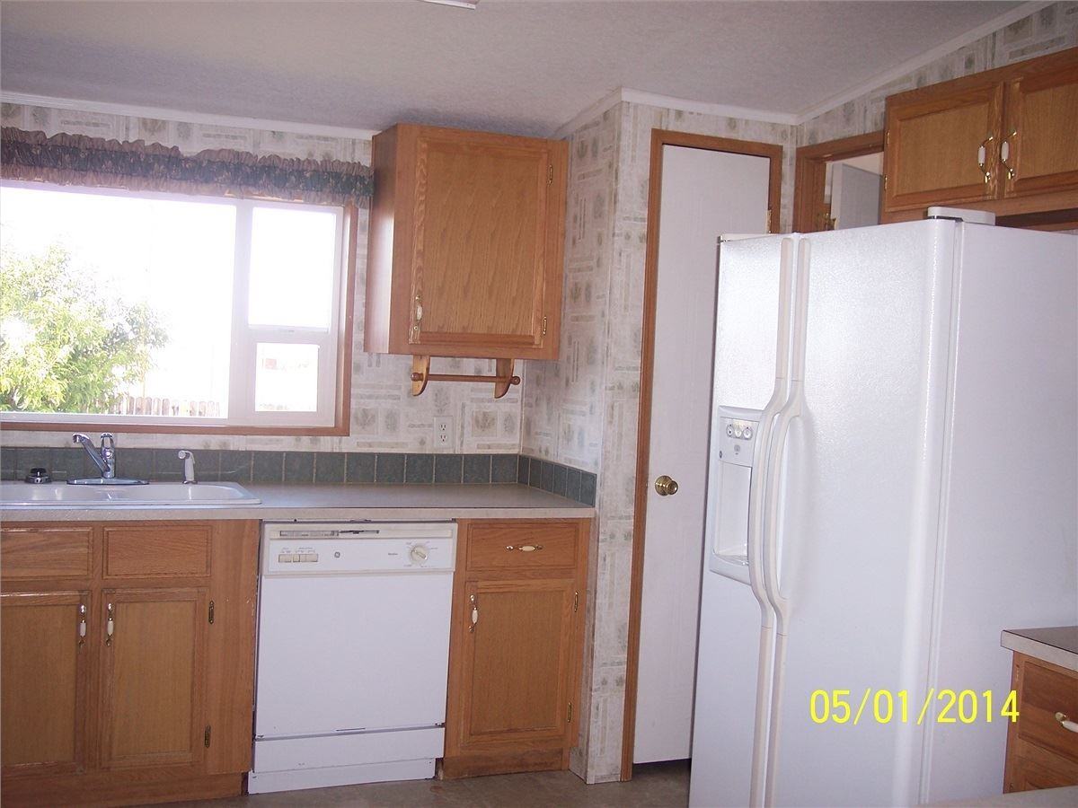 7840 Rice Dr - Photo 3 of 7