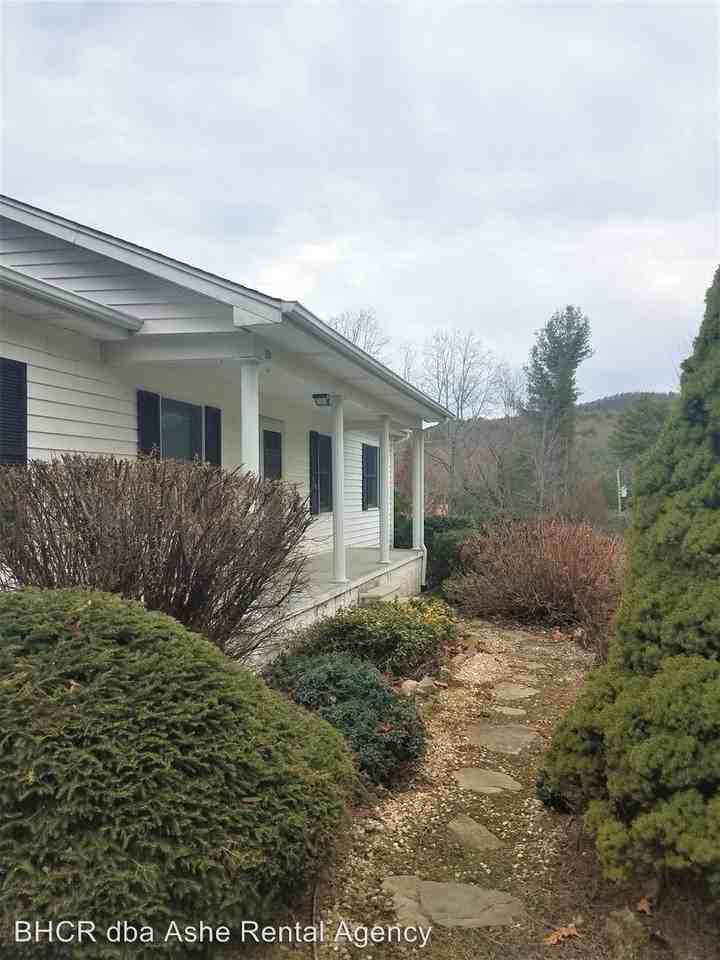 300 Gap Creek Dr - Photo 2 of 36