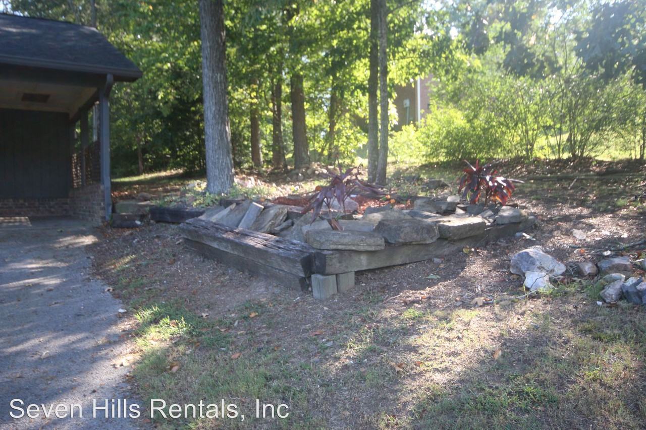 36 Lakeview Drive - Photo 3 of 21