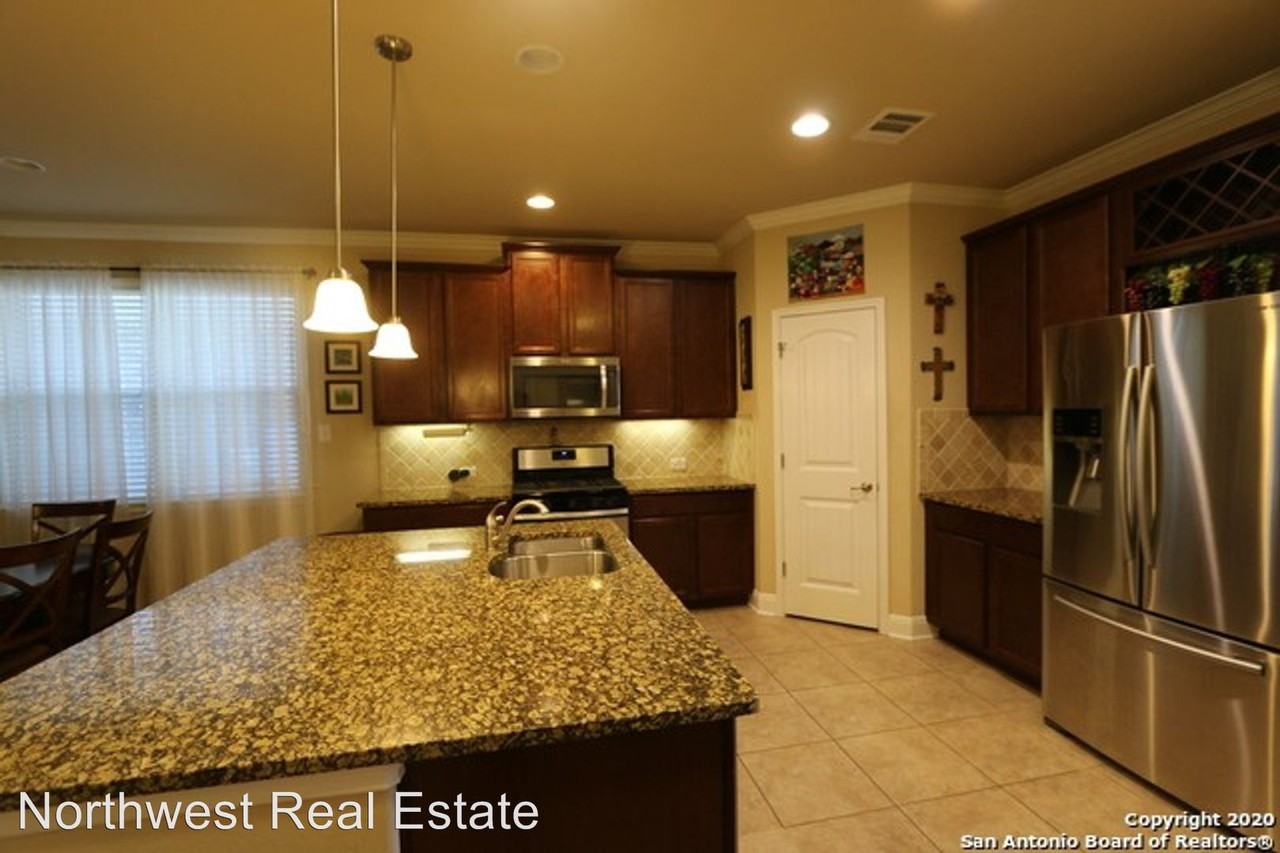 10710 Alys Way - Photo 3 of 13