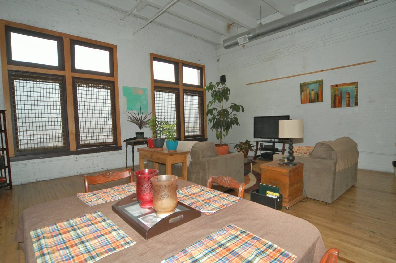 326 N Water St #3 - Photo 2 of 25