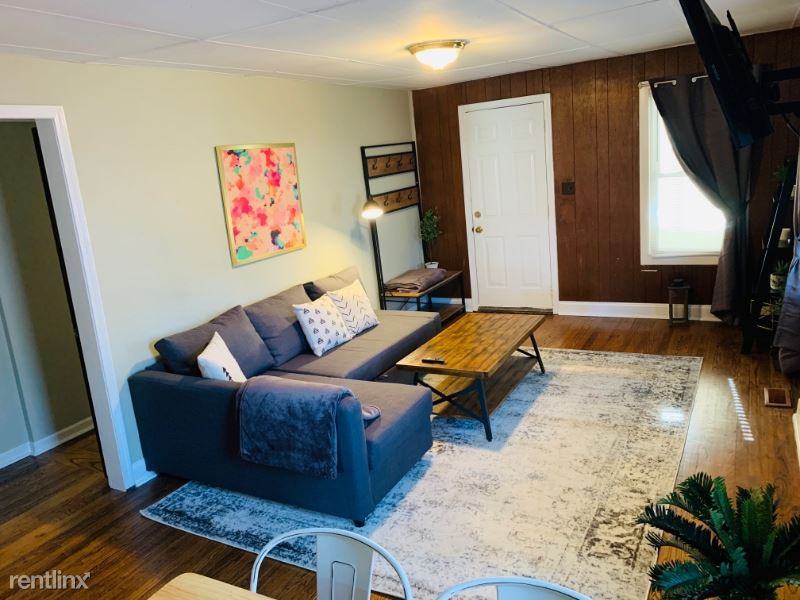 79 E Mahan Ave - Photo 3 of 15