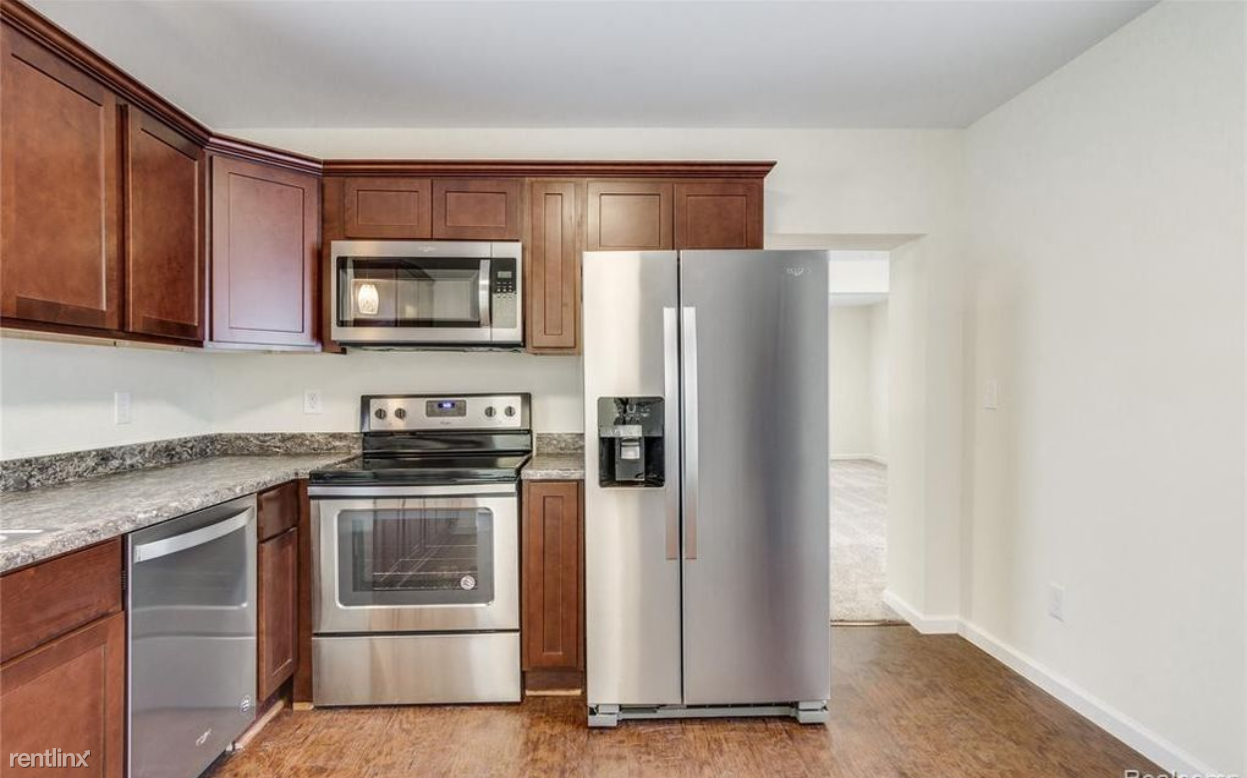 2365 Welch Rd - Photo 2 of 9