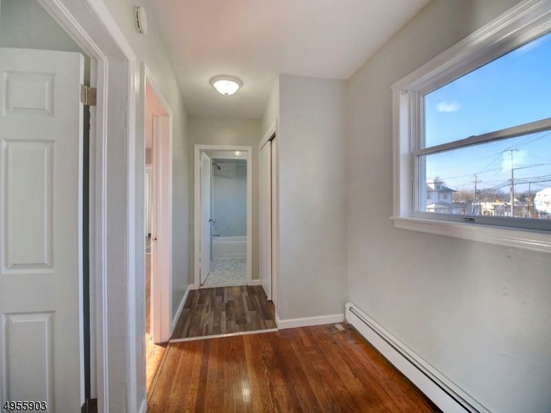 3 Laurel Ave Unit 2 - Photo 3 of 17