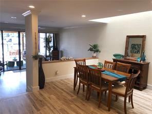 424 Hendricks Isle #8 - Photo 3 of 18