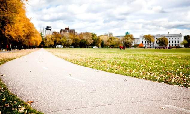 610 Grande Allée Ouest - Photo 2 of 13