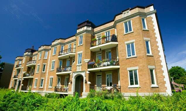 610 Grande Allée Ouest - Photo 3 of 13