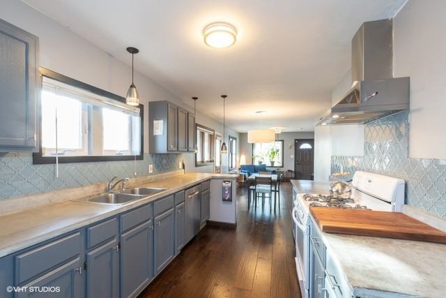 332 North Ave - Photo 3 of 12