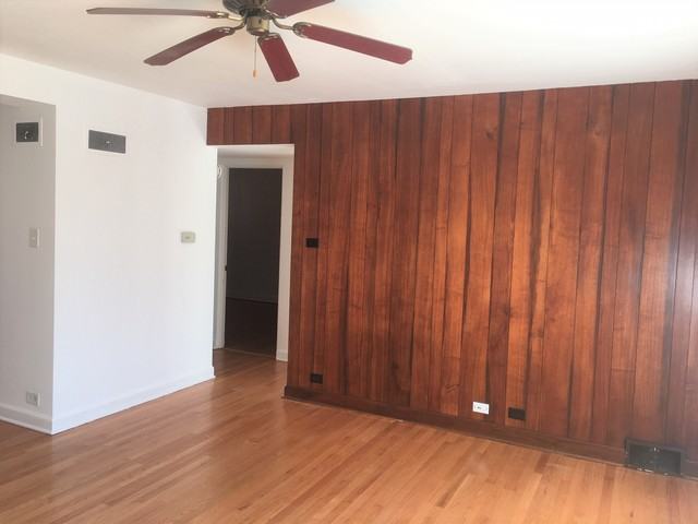 1605 Monroe #4 - Photo 3 of 11