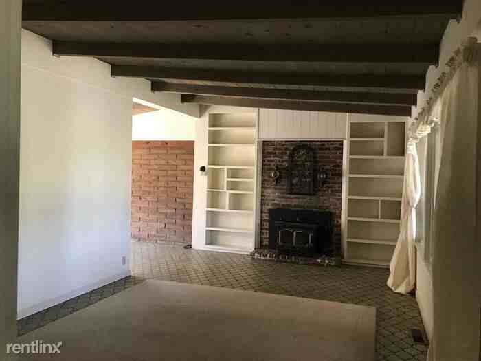 281 Castle Hill Ranch Rd - Photo 3 of 22