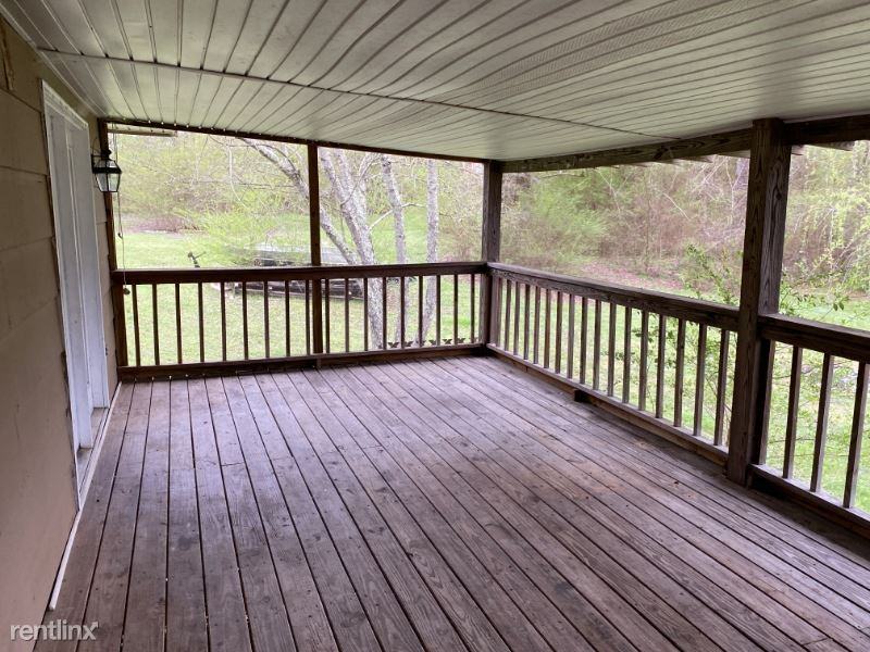 63 Crabtree Rd - Photo 3 of 22