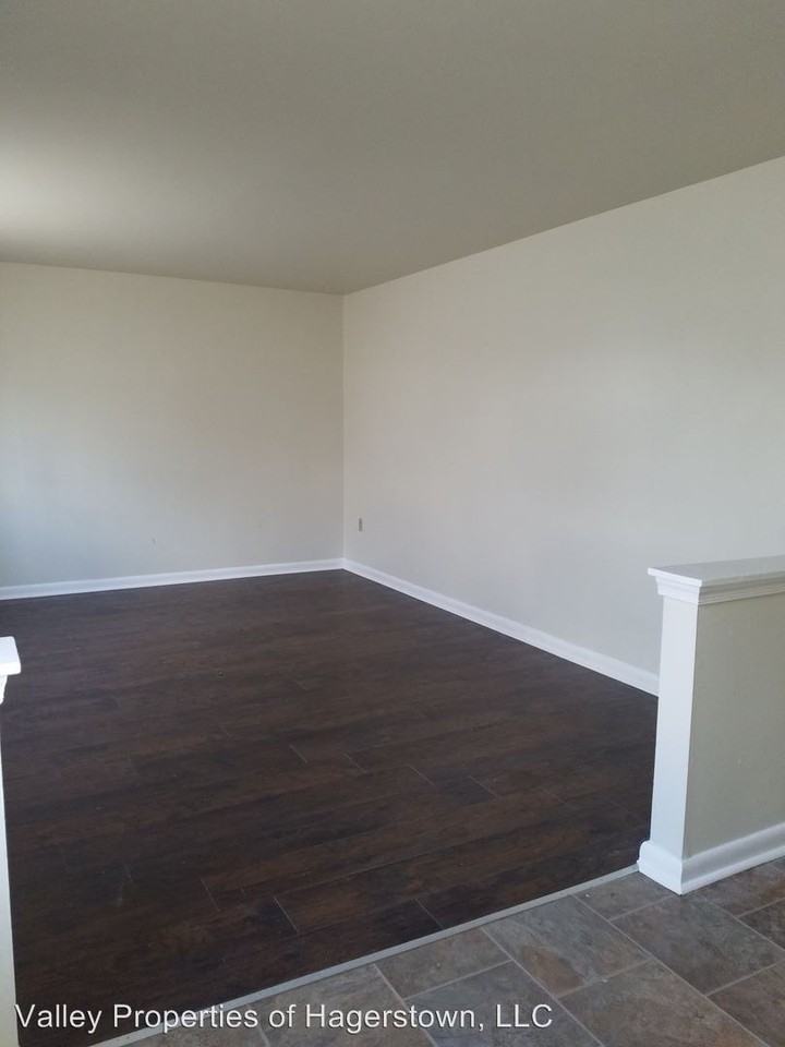 Westend Properties - Photo 3 of 21