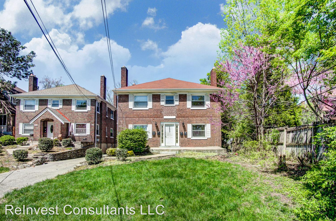 3833 Winding Way - Photo 2 of 23