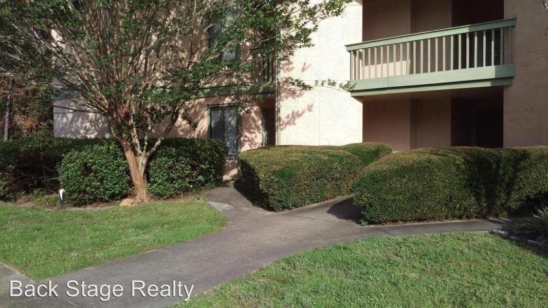 55 Bay Dr. - Photo 2 of 15