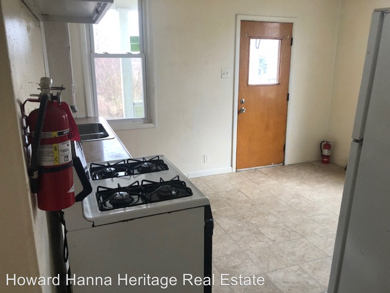 Stone St - Photo 3 of 10