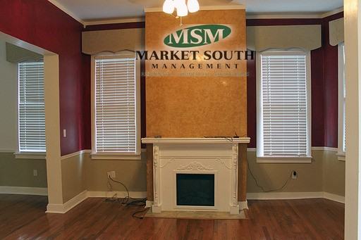 752 E Duffy St - Photo 3 of 14