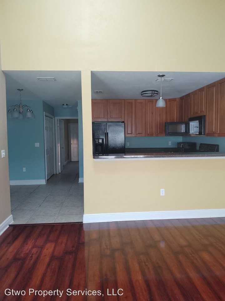 3247 Sugar Berry Way - Photo 2 of 12