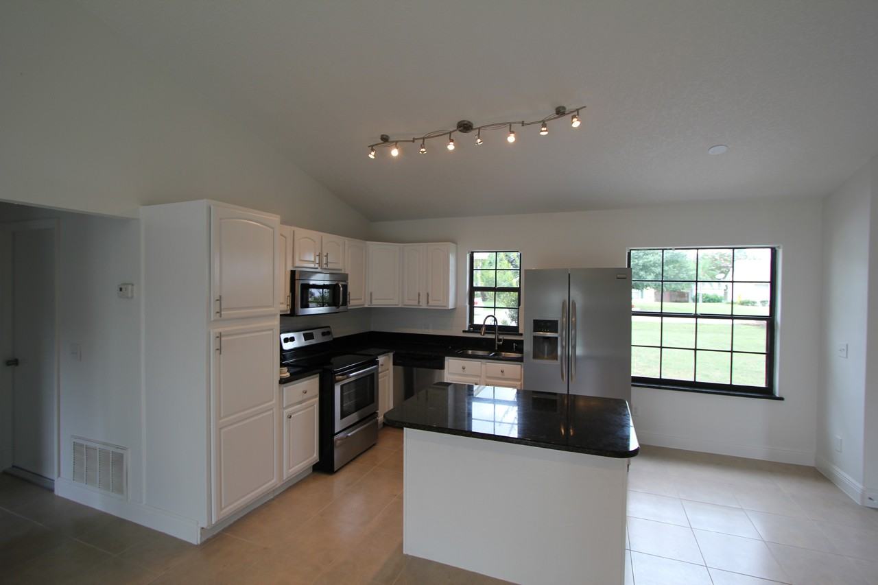 127 Citruswood Ct - Photo 3 of 10