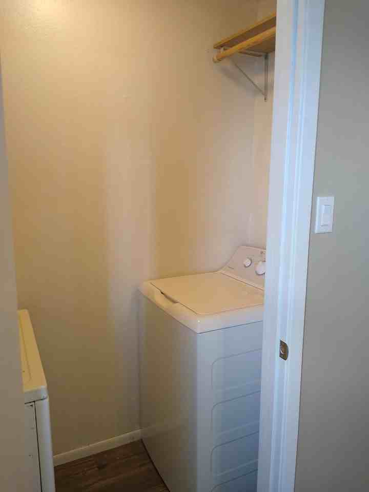 6800 Camden Ln - Photo 2 of 39