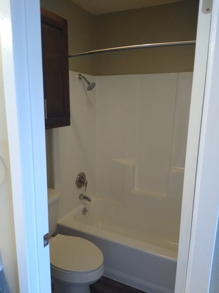 6800 Camden Ln - Photo 3 of 39