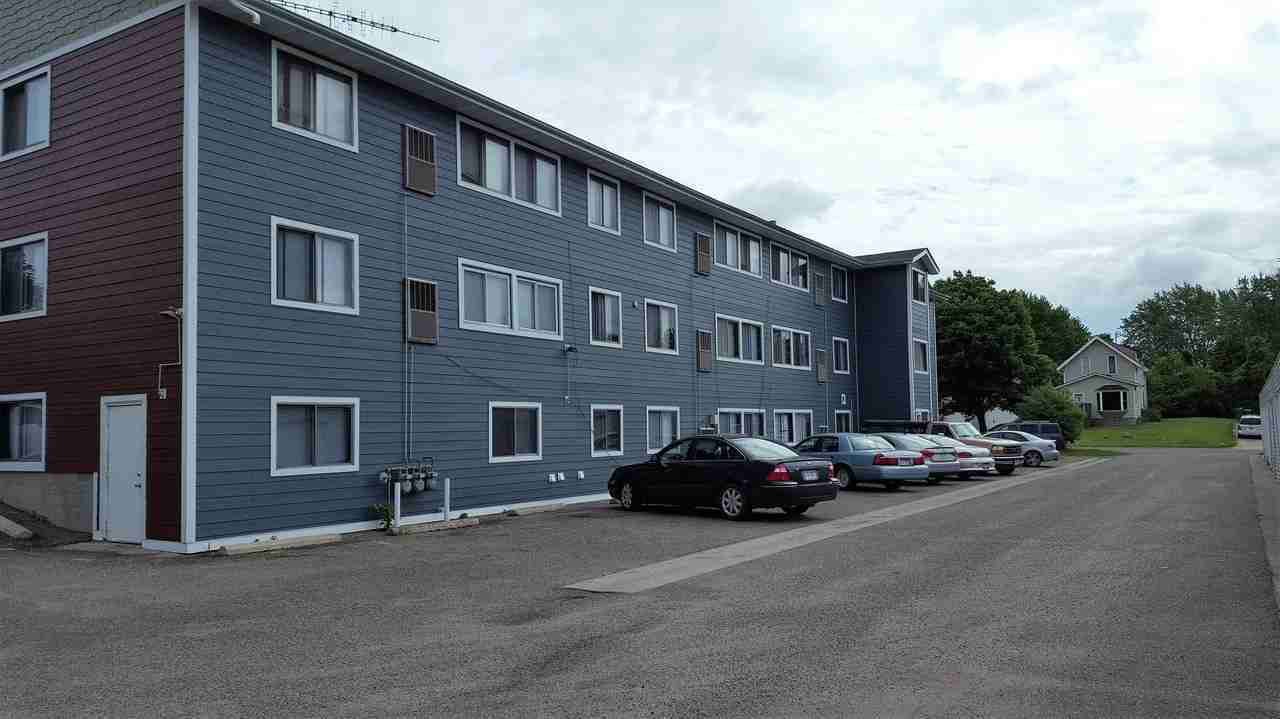 595 Adams Ave Nw - Photo 3 of 5