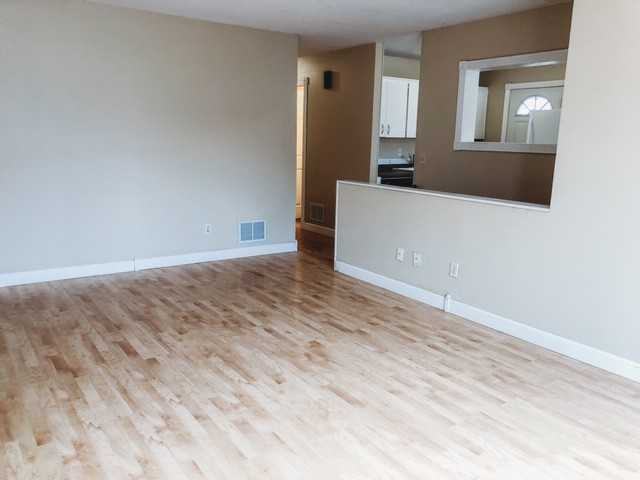 1742 Heron Ln - Photo 3 of 28