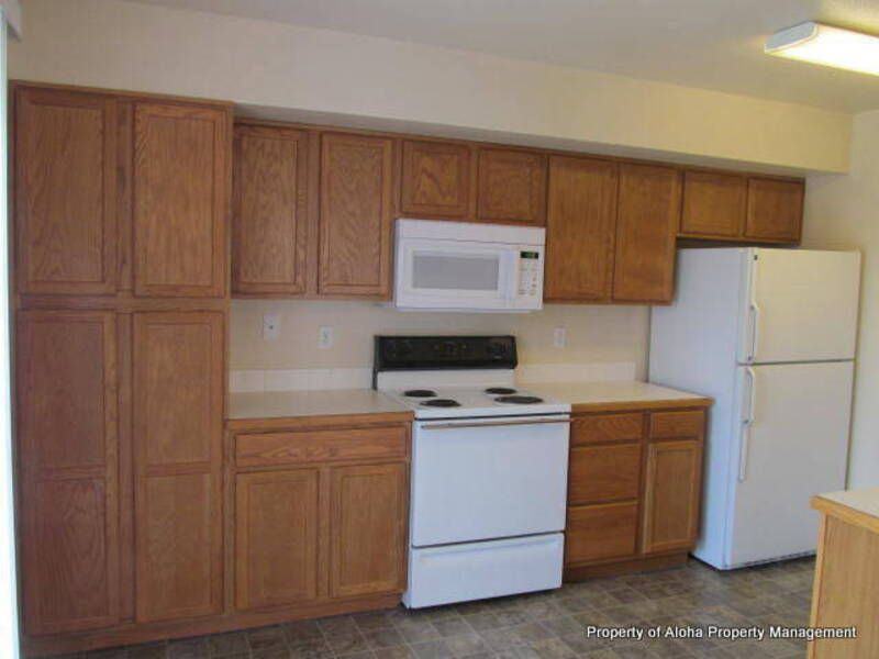 5660 W. Bloom St - Photo 3 of 10