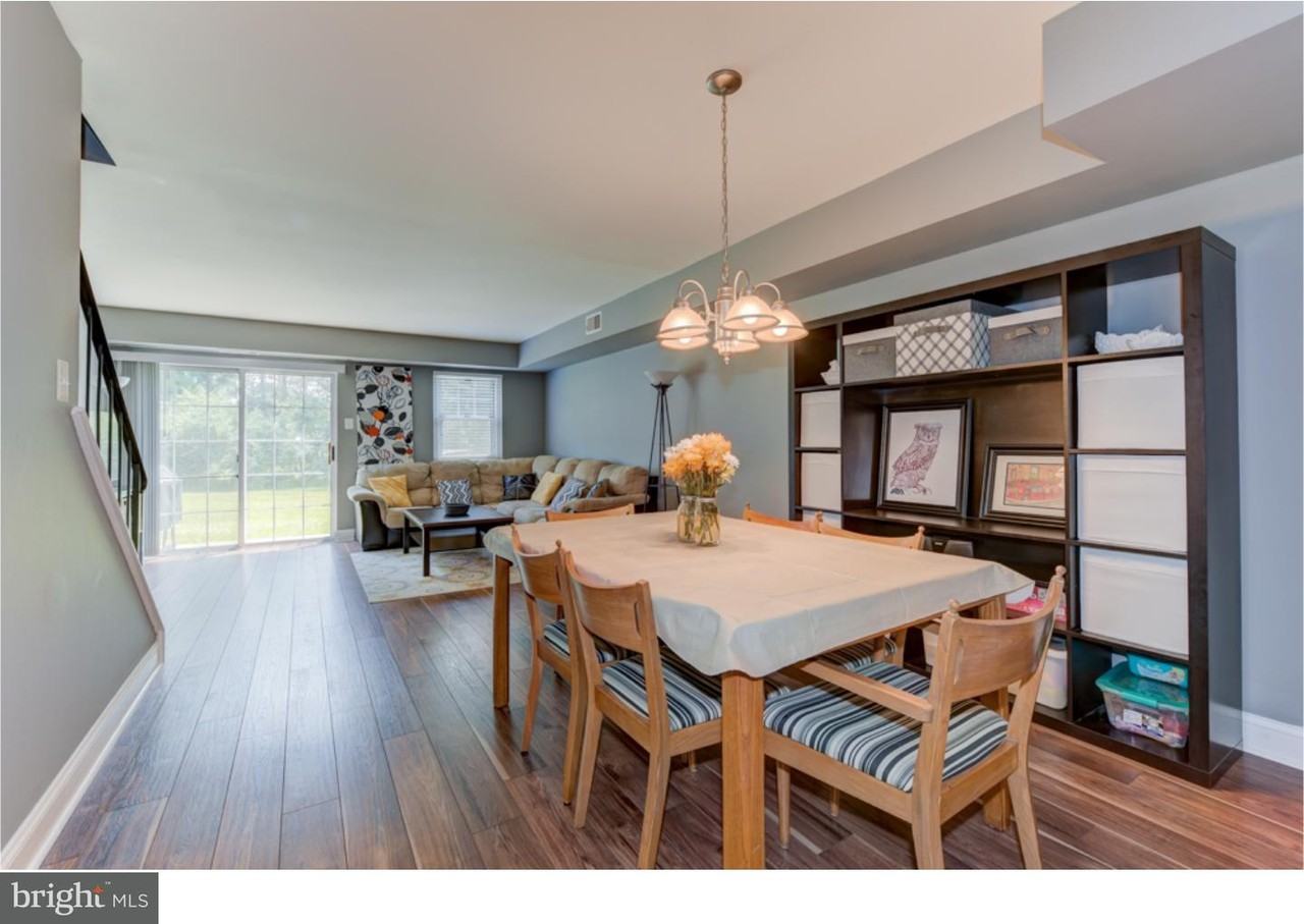 31 Ramsgate Court - Photo 3 of 23