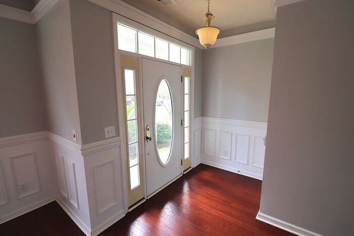 202 Trillium Avenue - Photo 2 of 24