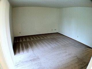 1232 NE 16th St - Photo 2 of 12