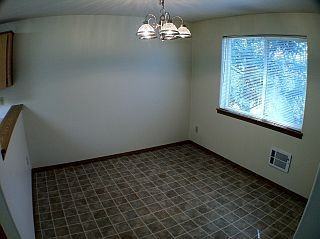 1232 NE 16th St - Photo 3 of 12