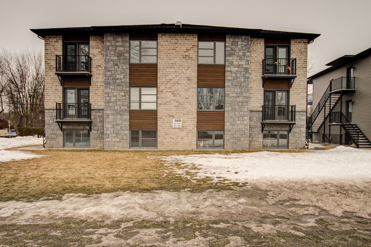 142 Boulevard de Maple Grove - Photo 2 of 7