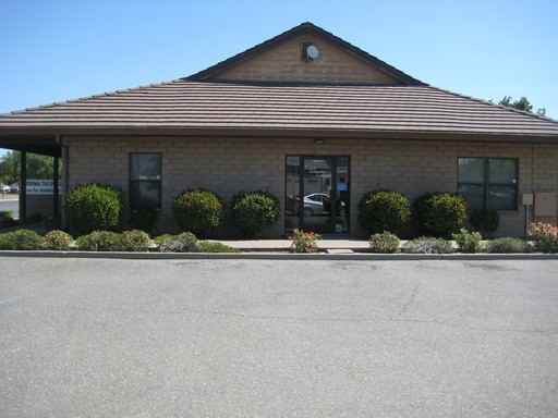 1030 W Wood St #33 - Photo 2 of 2